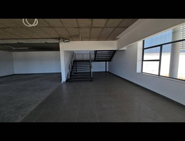 INDUSTRIAL PROPERTY TO RENT IN LONGLAKE